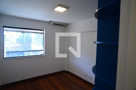 Quarto de apartamento à venda com 2 quartos, 83m² em Barra da Tijuca, Rio de Janeiro