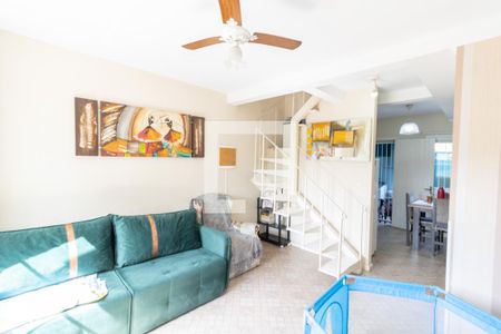 Sala de casa de condomínio à venda com 4 quartos, 124m² em Tristeza, Porto Alegre
