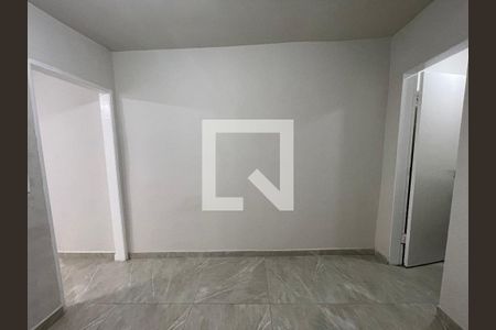 Quarto de casa para alugar com 1 quarto, 60m² em Jardim das Vertentes, São Paulo