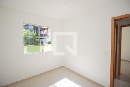 Quarto 2 de apartamento à venda com 2 quartos, 73m² em Cabral, Contagem