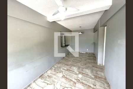 Sala de apartamento para alugar com 2 quartos, 45m² em Engenho de Dentro, Rio de Janeiro
