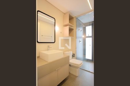 Banheiro de kitnet/studio para alugar com 1 quarto, 38m² em Vila Gomes Cardim, São Paulo