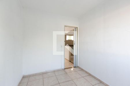 Quarto 1  de apartamento para alugar com 2 quartos, 45m² em Itaquera, São Paulo