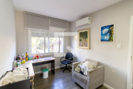 Quarto de apartamento à venda com 1 quarto, 84m² em Teresópolis, Porto Alegre