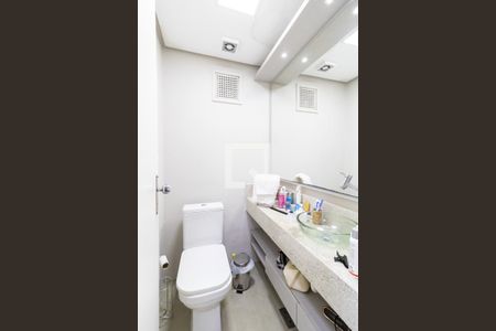 Lavabo de apartamento à venda com 1 quarto, 84m² em Teresópolis, Porto Alegre