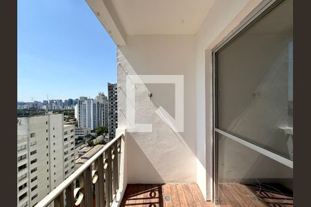 Sacada de apartamento para alugar com 3 quartos, 73m² em Santo Amaro, São Paulo