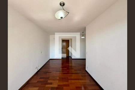 Sala de apartamento para alugar com 3 quartos, 73m² em Santo Amaro, São Paulo