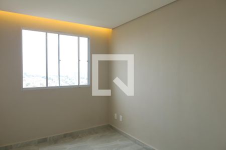 Quarto 1 de apartamento para alugar com 2 quartos, 43m² em Vila Princesa Isabel, São Paulo