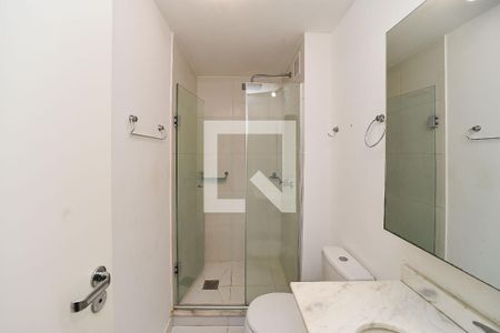 Banheiro da Suíte de apartamento para alugar com 2 quartos, 60m² em São Sebastião, Porto Alegre