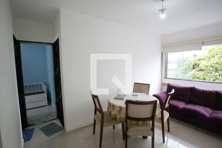 Sala de apartamento para alugar com 2 quartos, 48m² em Freguesia (jacarepaguá), Rio de Janeiro