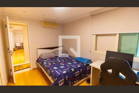 Quarto 1 de apartamento para alugar com 3 quartos, 334m² em Icaraí, Niterói