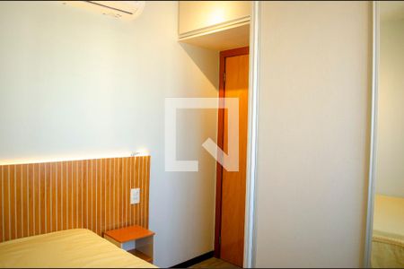 Quarto de apartamento para alugar com 2 quartos, 54m² em Vila São João, Goiânia