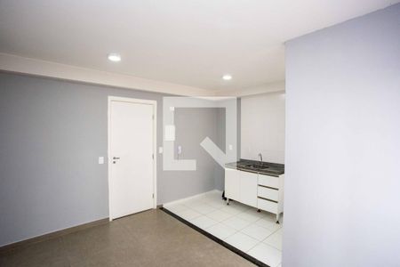 Sala de apartamento para alugar com 2 quartos, 44m² em Piraporinha, Diadema