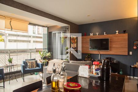 Sala de apartamento à venda com 2 quartos, 64m² em Vila Monte Alegre, São Paulo