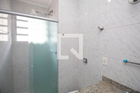 Banheiro 2 de casa à venda com 3 quartos, 130m² em Vila Nilo, São Paulo