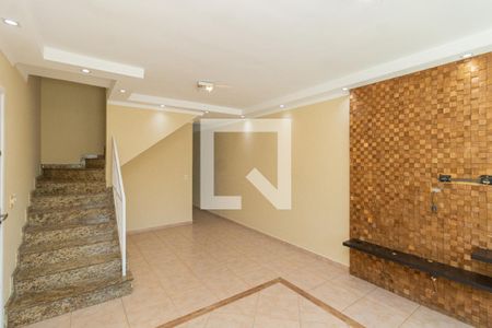 Sala de casa à venda com 3 quartos, 130m² em Vila Nilo, São Paulo