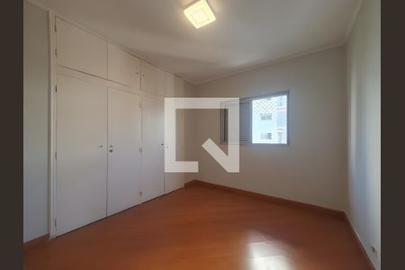 Quarto 1 de apartamento para alugar com 3 quartos, 110m² em Moema, São Paulo