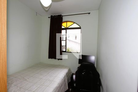 Quarto 1 de casa à venda com 3 quartos, 100m² em Havaí, Belo Horizonte