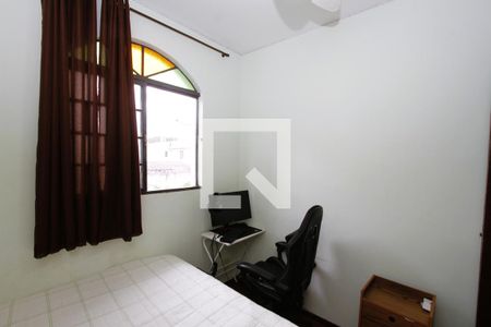 Quarto 1 de casa à venda com 3 quartos, 100m² em Havaí, Belo Horizonte