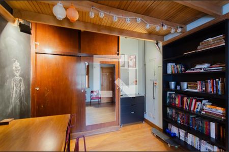 Quarto 1 de casa para alugar com 3 quartos, 200m² em Vila Mariana, São Paulo