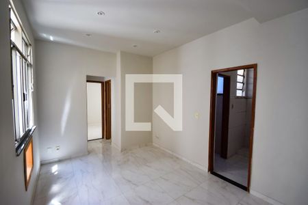 Sala de apartamento para alugar com 2 quartos, 55m² em Piedade, Rio de Janeiro