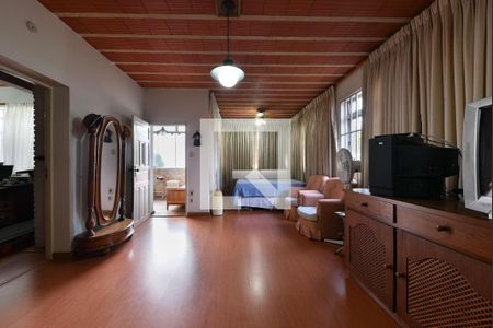 Casa à venda com 5 quartos, 691m² em Santa Lúcia, Belo Horizonte