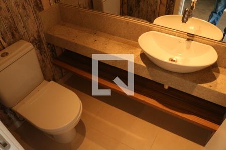 Lavabo de apartamento para alugar com 3 quartos, 171m² em Perdizes, São Paulo