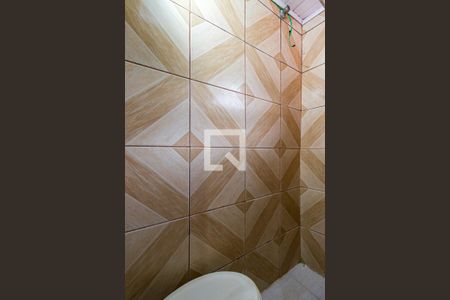 Banheiro de kitnet/studio para alugar com 1 quarto, 22m² em Jardim Ana Maria, São Paulo