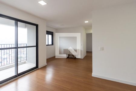 Sala de apartamento para alugar com 2 quartos, 67m² em Vila Anastácio, São Paulo