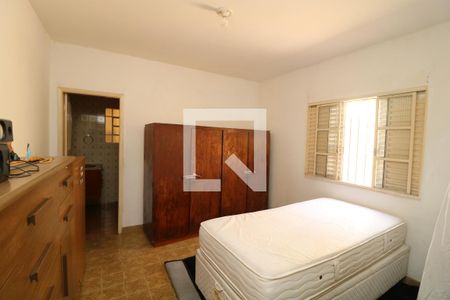 Suíte de casa à venda com 3 quartos, 300m² em Jardim Vila Formosa, São Paulo