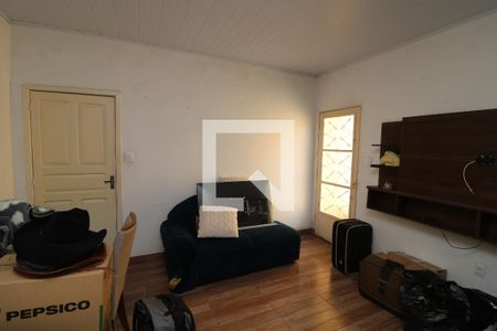 Sala de casa à venda com 3 quartos, 300m² em Jardim Vila Formosa, São Paulo