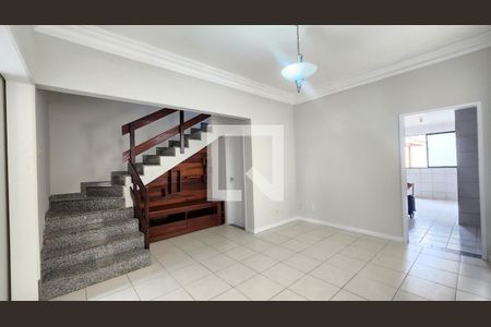 Sala 2 de casa para alugar com 3 quartos, 277m² em Barbalho, Salvador