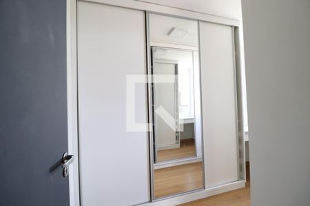Closet de apartamento para alugar com 2 quartos, 100m² em Santa Mônica, Uberlândia