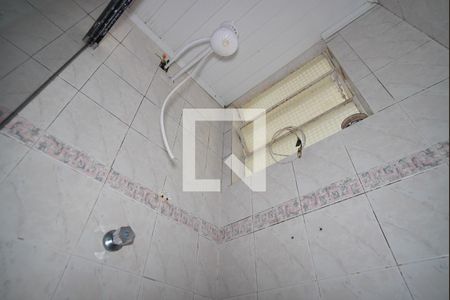Banheiro Corredor de apartamento à venda com 1 quarto, 48m² em Vila Ipiranga, Porto Alegre