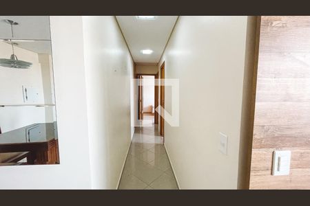 Corredor de apartamento para alugar com 2 quartos, 54m² em Vila Dom Pedro Ii, São Paulo