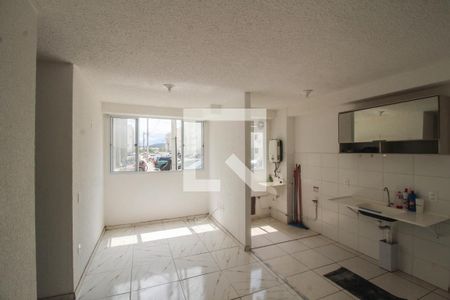 Sala de apartamento para alugar com 2 quartos, 42m² em Parque Sao Vicente, Belford Roxo