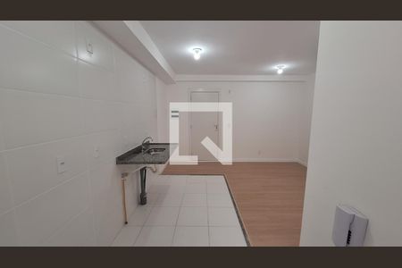 Sala/Cozinha de apartamento para alugar com 2 quartos, 62m² em Vila Urupes, Suzano