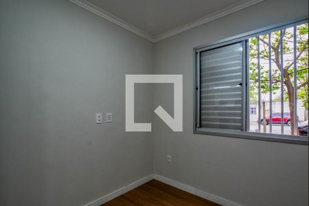 Quarto 1 de apartamento para alugar com 2 quartos, 58m² em Jardim Alzira Franco, Santo André