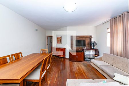Sala de apartamento para alugar com 3 quartos, 112m² em Nova Suíssa, Belo Horizonte
