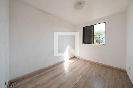 Quarto 2 de apartamento para alugar com 2 quartos, 58m² em Vila Silvia, São Paulo