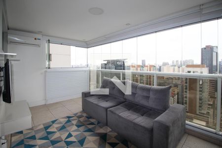 Varanda de apartamento à venda com 1 quarto, 54m² em Vila Nova Conceição, São Paulo
