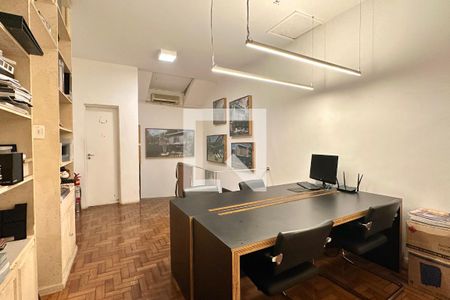 Escritório de casa à venda com 6 quartos, 400m² em Jardim Botânico, Rio de Janeiro