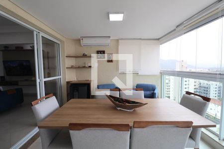 Varanda da Sala de apartamento para alugar com 3 quartos, 120m² em Balneário Guarujá, Guarujá