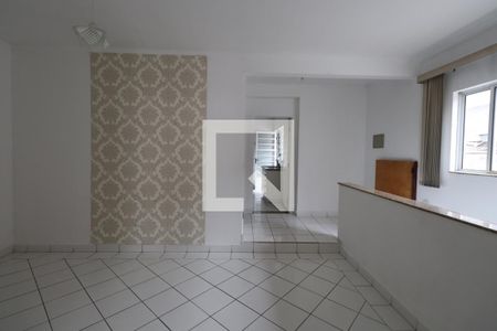 Sala de casa para alugar com 2 quartos, 80m² em Guaiauna, São Paulo