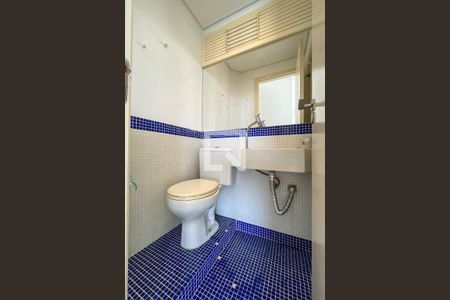Lavabo de apartamento para alugar com 1 quarto, 58m² em Vila Siqueira (zona Norte), São Paulo