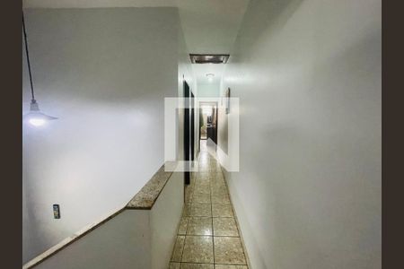 Corredor  de casa para alugar com 3 quartos, 300m² em Jardim Rosa de Franca, Guarulhos