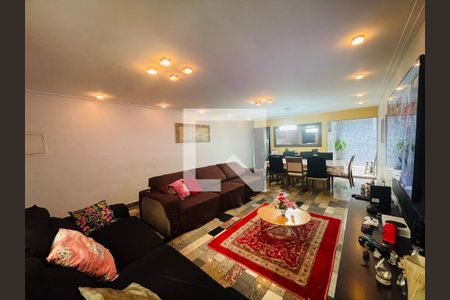 Sala de casa para alugar com 3 quartos, 300m² em Jardim Rosa de Franca, Guarulhos