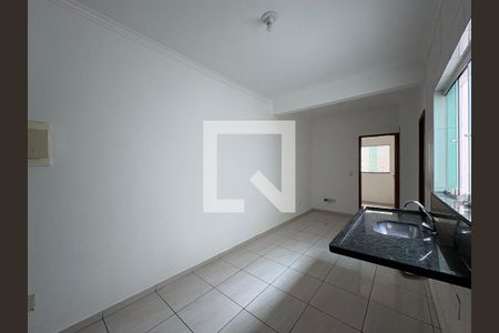 Sala de casa à venda com 2 quartos, 80m² em Parque Gerassi, Santo André
