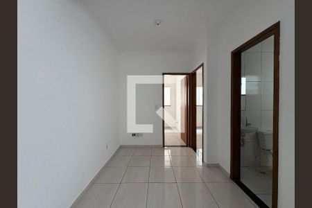 Sala de casa à venda com 2 quartos, 80m² em Parque Gerassi, Santo André