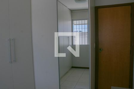 Quarto 1 de apartamento para alugar com 3 quartos, 82m² em Colégio Batista, Belo Horizonte